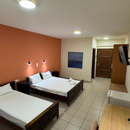 Chrisovalanto Hotel Sivota  Phòng bức ảnh