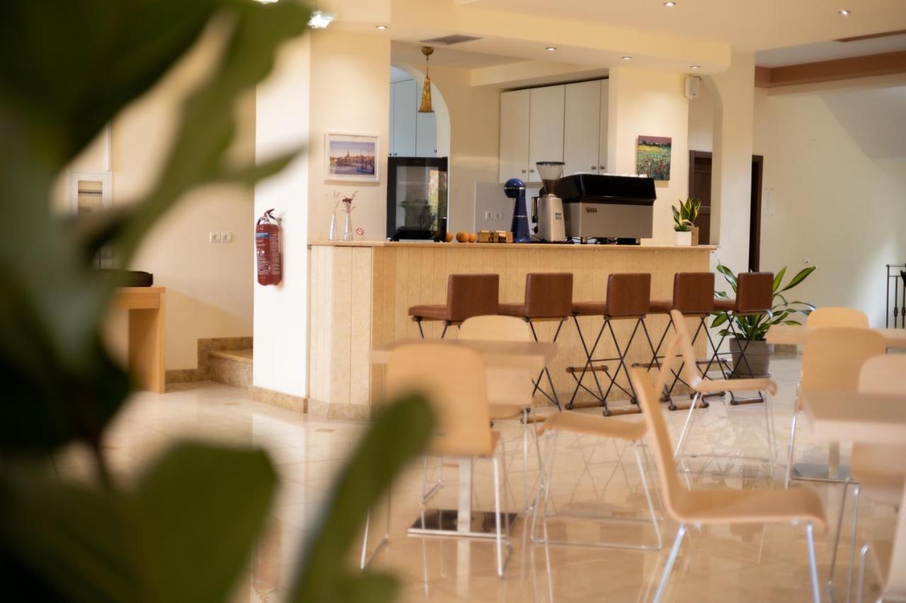 Chrisovalanto Hotel Sivota  Ngoại thất bức ảnh