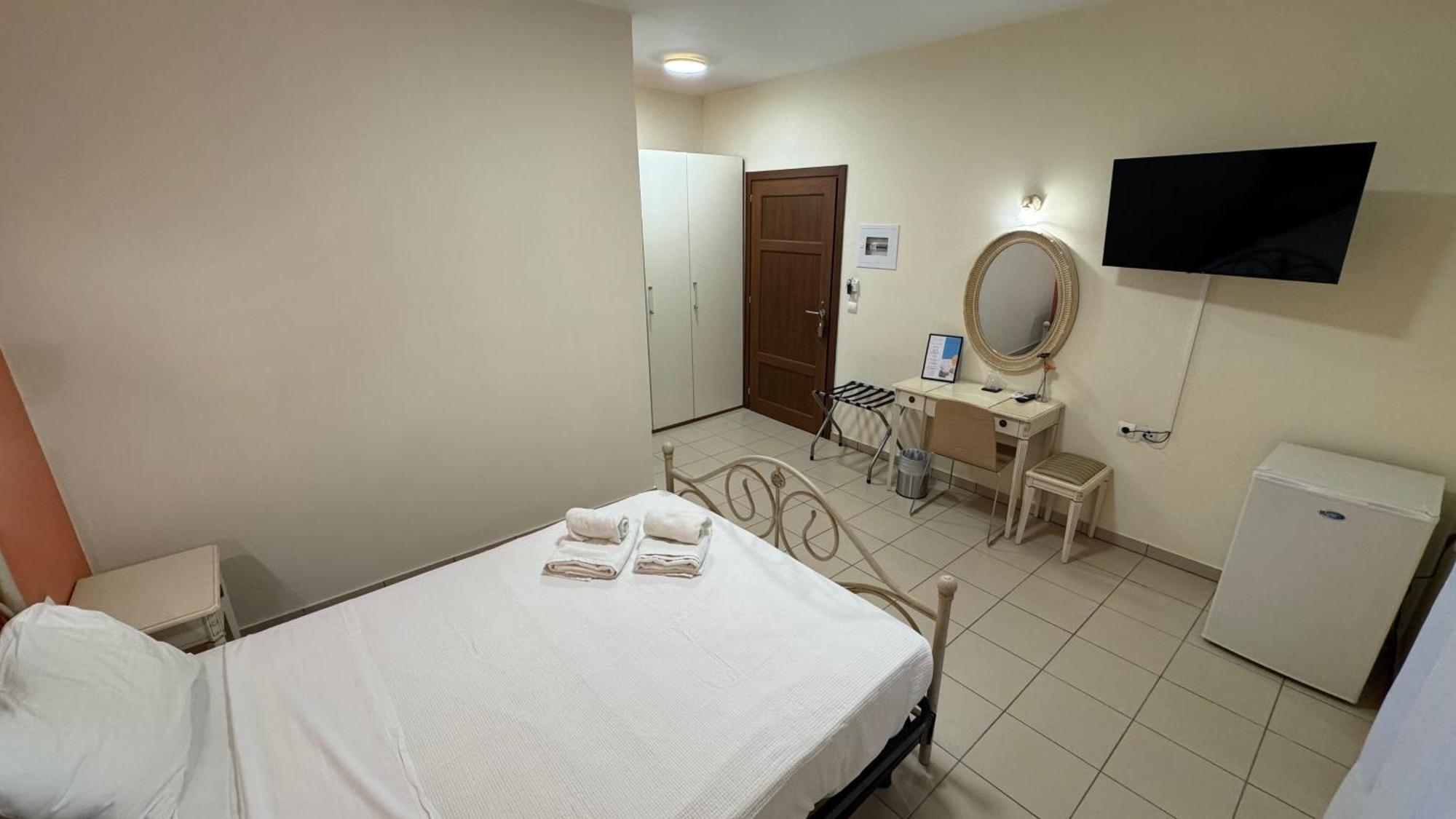 Chrisovalanto Hotel Sivota  Phòng bức ảnh